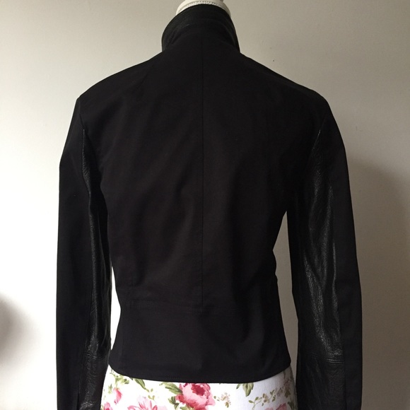 NWOT Theory Leather Trim Cotton Black Fitted Coat - Picture 4 of 8